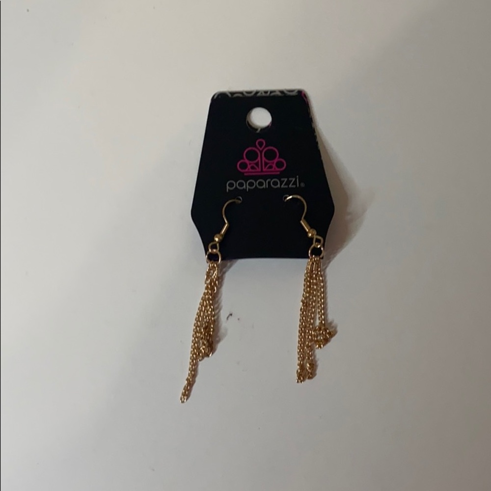 Paparazzi golden earrings